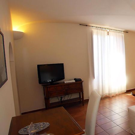 Palazzo Iaquinto Apartment Santa Maria di Castellabate Exterior photo