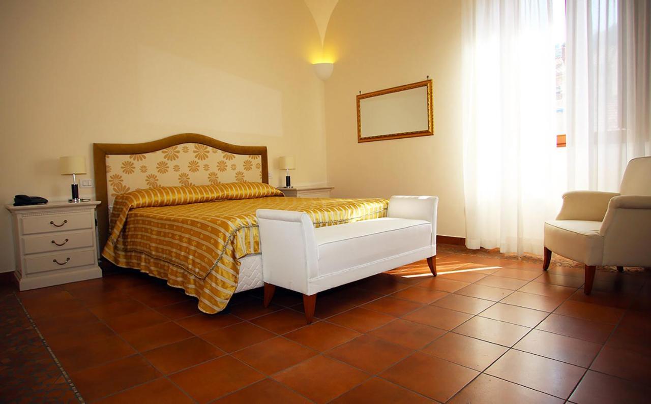 Palazzo Iaquinto Apartment Santa Maria di Castellabate Exterior photo